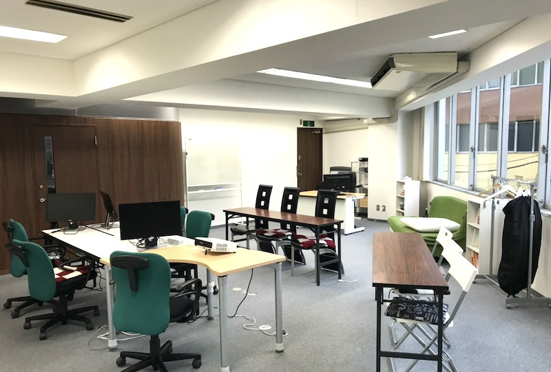 WEBST8 堀江教室内観